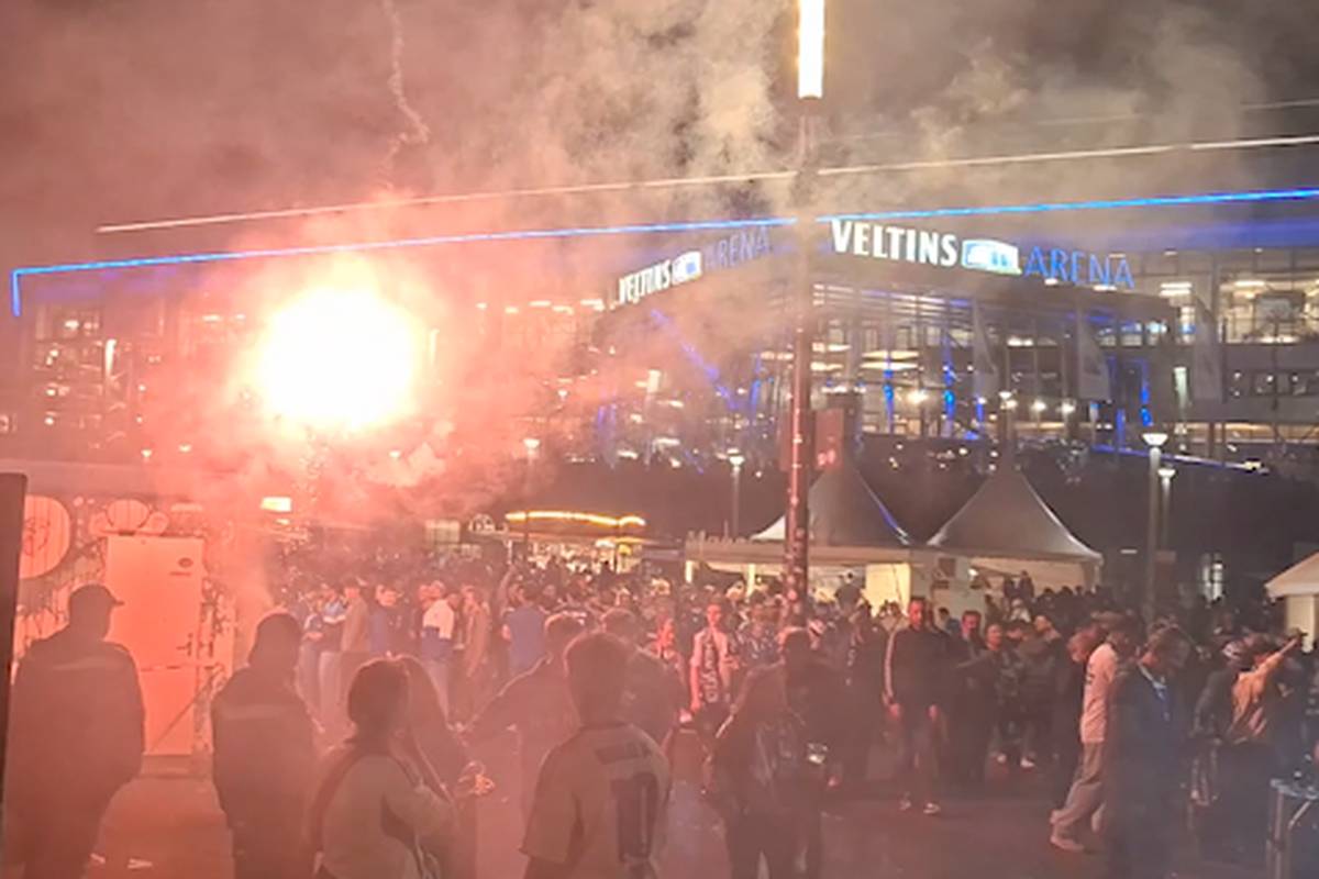Mega-Party auf Schalke