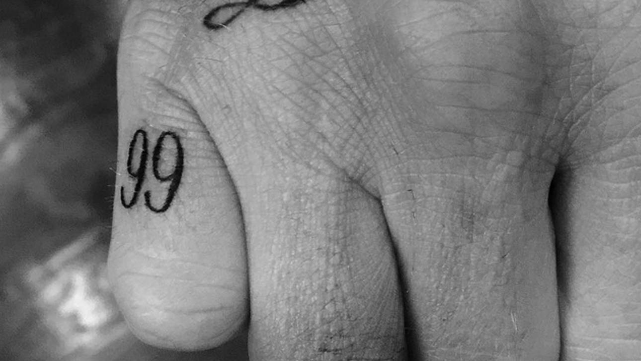 Beckham zeigt neues Liebes-Tattoo