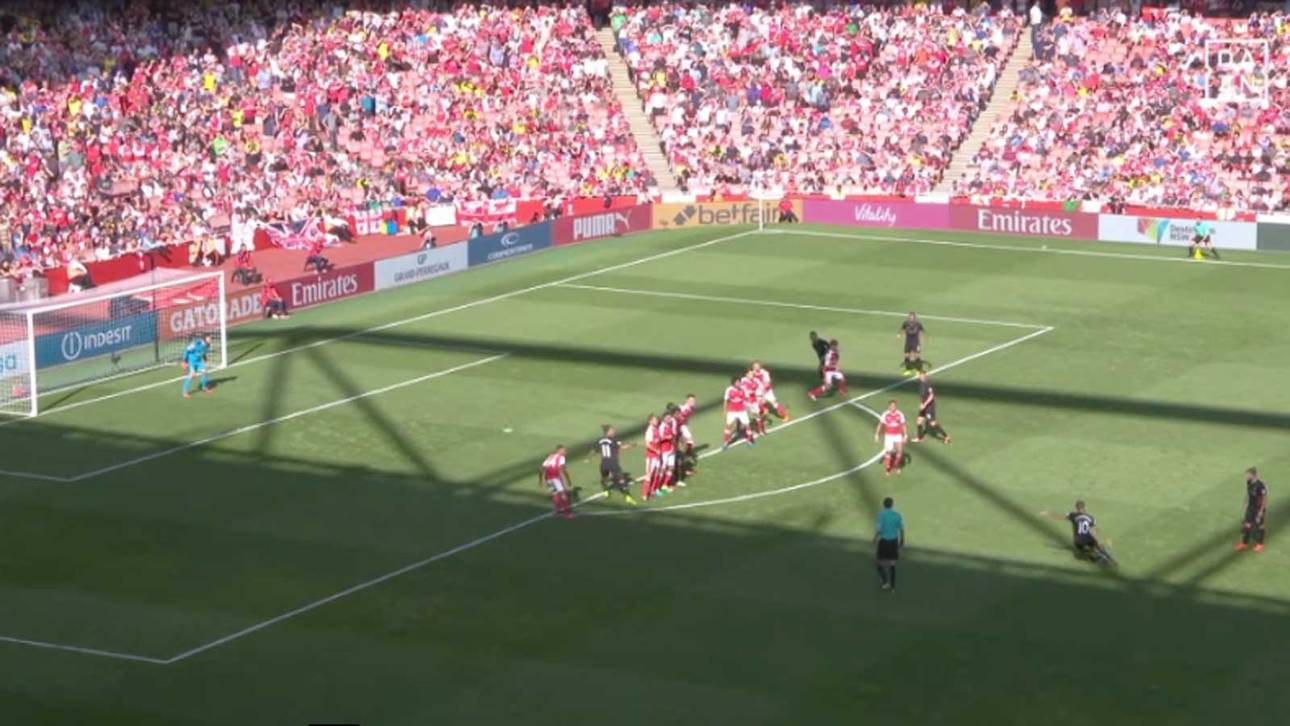 Video: Coutinhos göttlicher Freistoß