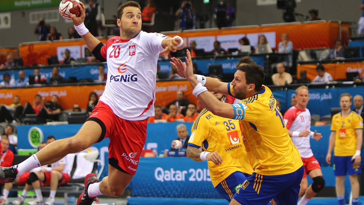 Danach übernehmen jedoch Mariusz Jurkiewicz und sein Team das Kommando. Am Ende gewinnt Polen mit 24:20 und zieht ins Viertelfinale ein