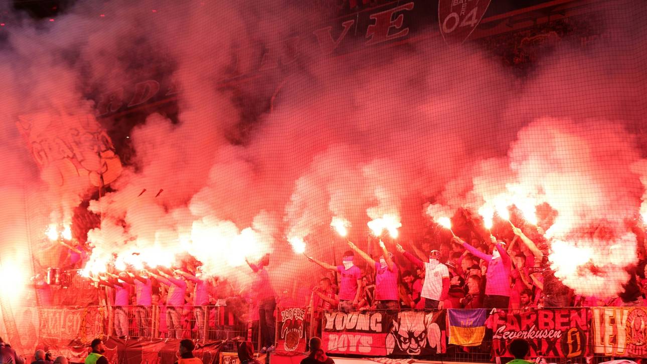 Teilausschluss für Bayer-Fans