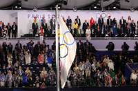 Die Eröffnungsshow der Olympischen Spielen zog die internationale Presse in ihren Bann. Eine Szene wird in England jedoch kritisiert. 