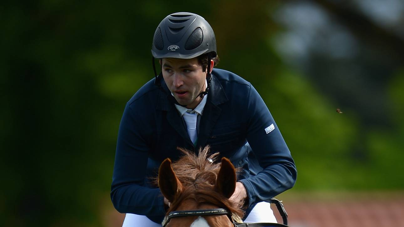 Glienewinkel gewinnt Spring-Derby