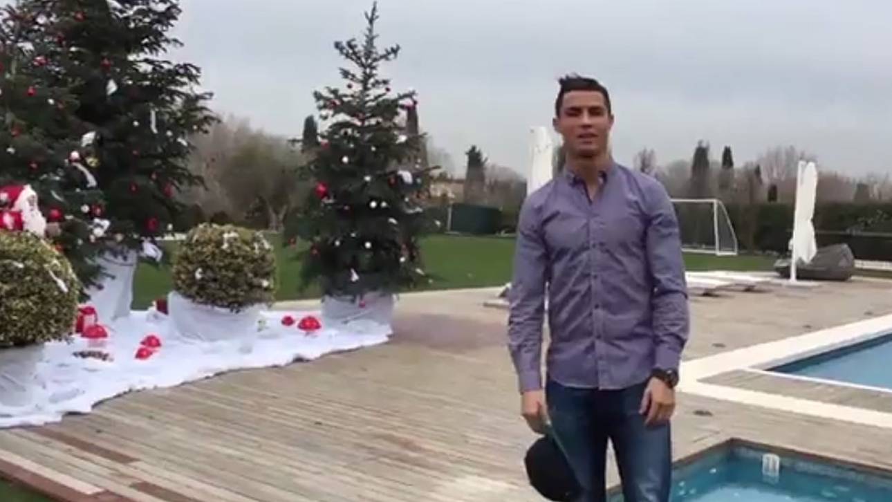 Ronaldo führt durch sein Haus