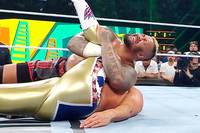 Im Schatten der Rücktrittsankündigung John Cenas verläuft Money in the Bank turbulent. WWE-Champion Cody Rhodes wird von seinem neuen Erzrivalen gepinnt.
