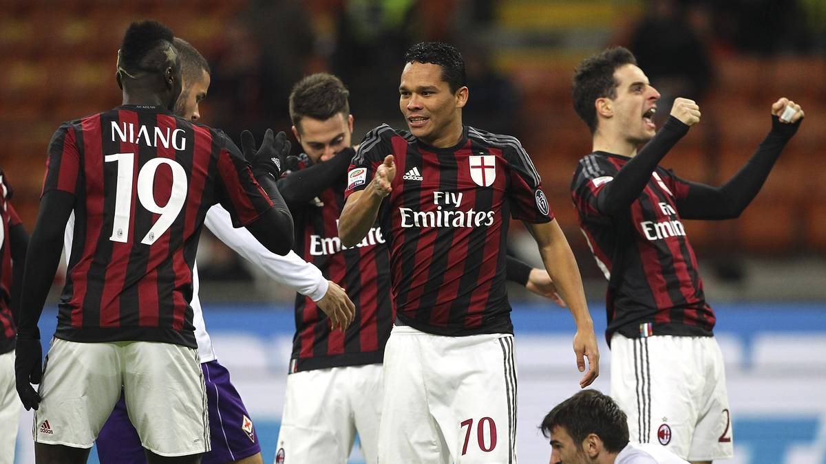 PLATZ 14: Der AC Milan mit 199,1 Millionen Euro. Im Vorjahr setzt Milan noch 249,7 Millionen Euro um, die fehlenden Einnahmen aus der Champions League machen sich jetzt bemerkbar. Auch große Stars spielen nicht mehr bei Milan