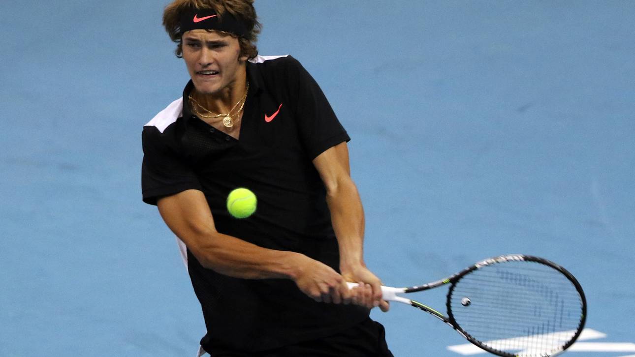 Zverev kämpft sich in Runde zwei