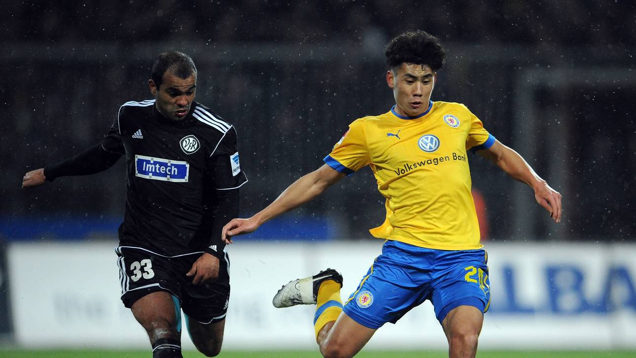 Eintracht Braunschweig v VfR Aalen - 2. Bundesliga