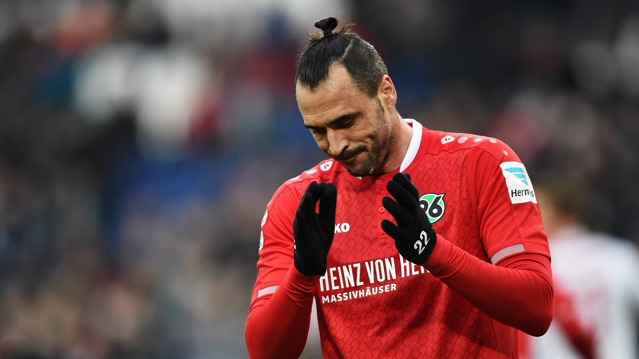 Hugo Almeida fliegt aus 96-Kader