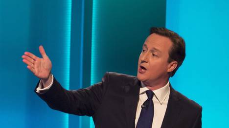 David Cameron schaltet sich in die Debatte um den FIFA-Skandal ein