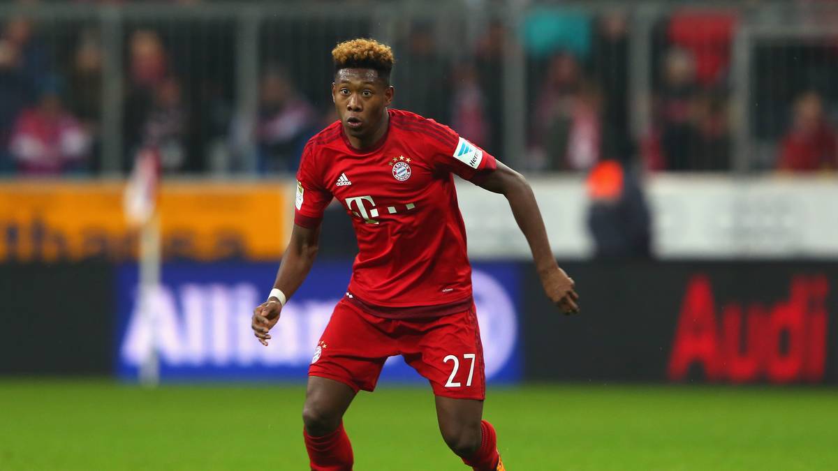 DAVID ALABA: Der FC Barcelona spekuliert darauf, dass David Alaba im Sommer eine neue Herausforderung sucht nach sechs Jahren im Profikader des FC Bayern. Laut "Mundo Deportivo" wollen die Spanier Alaba ein neues Kapitel in dessen Karriere eröffnen, bevor es in München unter Carlo Ancelotti zu Umstrukturierungen im Kader kommt
