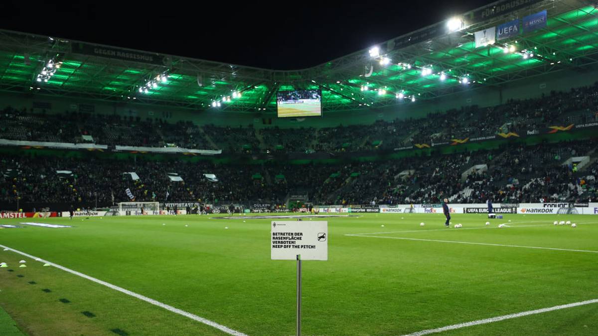 PLATZ 11: BORUSSIA MÖNCHENGLADBACH (Borussia-Park, 54.022) AUSLASTUNG: 94,60 %
