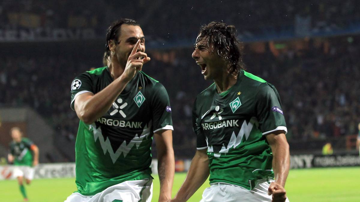 Die Wachablösung in der Torjägerliste gelingt Pizarro am 23. Oktober 2010. An diesem Tag besiegt Werder Bremen Borussia Möchengladbach 4:1, Pizarro steuert einen Treffer bei - und lässt den bis dato führenden Elber hinter sich