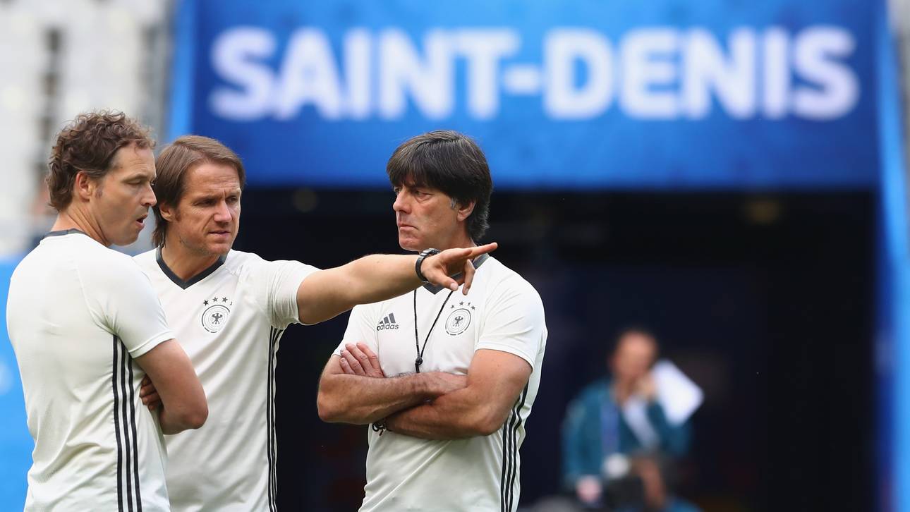 Debüt: DFB-Trainer testen Headset