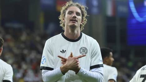 SPORT1-Chefreporter Stefan Kumberger äußert sich in unserer Spotlight-Sendung zu den Gerüchten um einen möglichen Transfer von Nick Woltemade zum FC Bayern. 