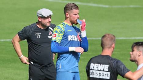 Beim 1. FC Köln hat Trainer Steffen Baumgart seinen Keeper Timo Horn zur Nummer 2 herabgestuft
