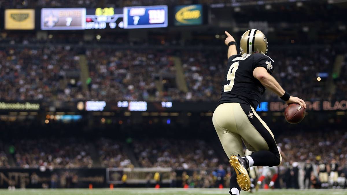 Quarterback Drew Brees führt New Orleans zu einem 52:49-Sieg über die New York Giants. Mit sieben Touchdown-Pässen in einem Spiel stellt er den NFL-Rekord ein