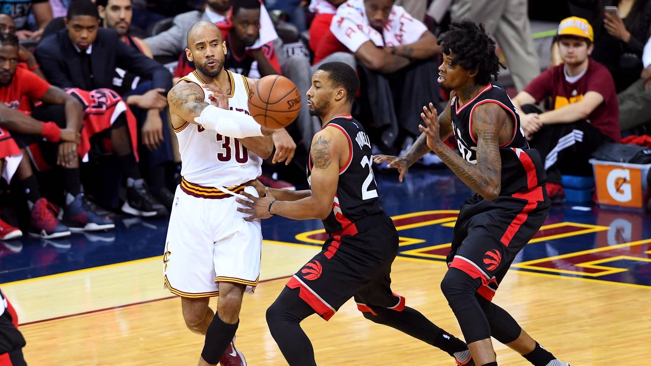 Schlag in Weichteile: NBA-Rüpel bestraft