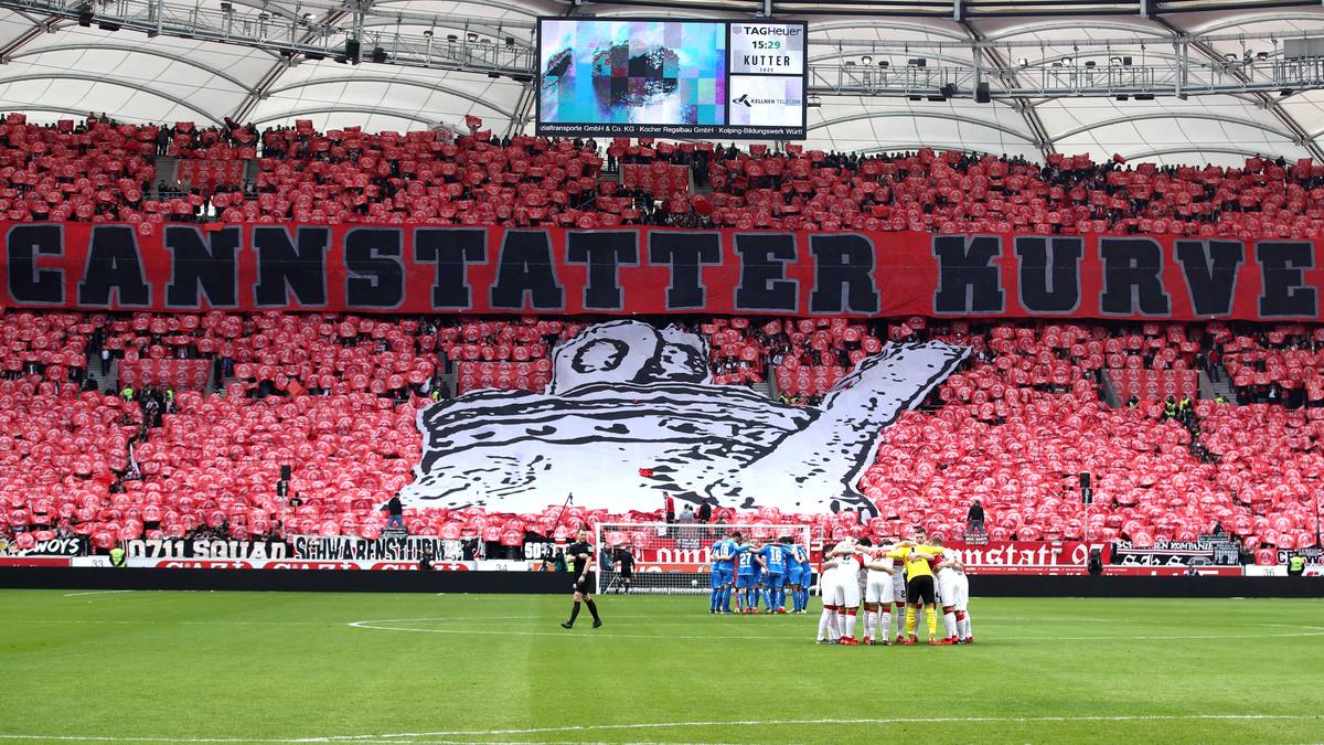 PLATZ 12 - VfB STUTTGART: 54.526 Zuschauer in der Mercedes-Benz Arena 