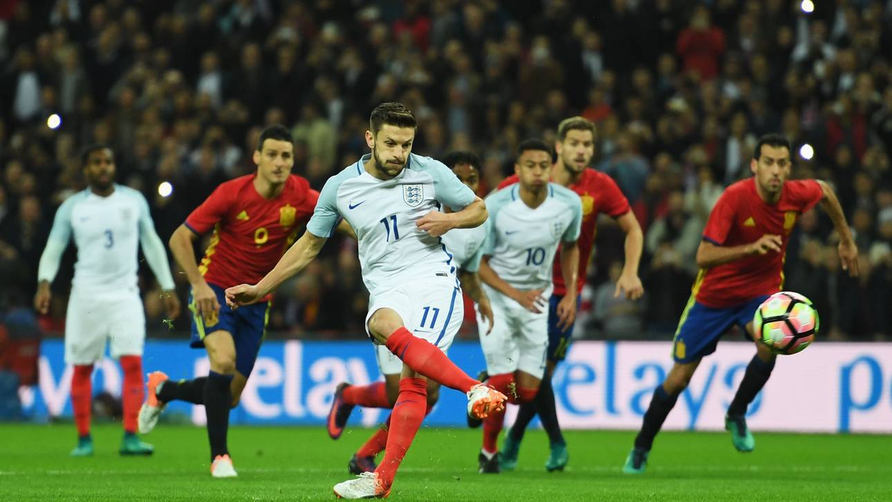 England verpasst Sieg, Austria kriselt