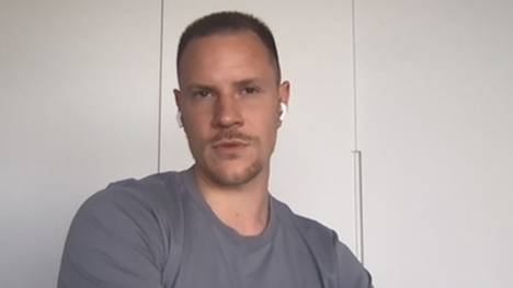 In Teil 2 des exklusiven SPORT1-Interview spricht Barca-Keeper Marc-André ter Stegen über seine Reaktion auf Uli Hoeneß' Angriff und über seine Ziele mit dem DFB-Team.