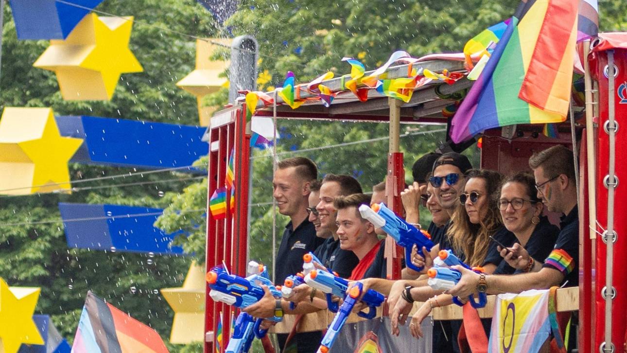 Zeichen für Vielfalt: Sportverbände beim CSD Frankfurt