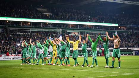 Werder Bremen v VfB Stuttgart - Bundesliga