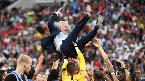 Didier Deschamps wurde nach dem WM-Triumph gebührend gefeiert