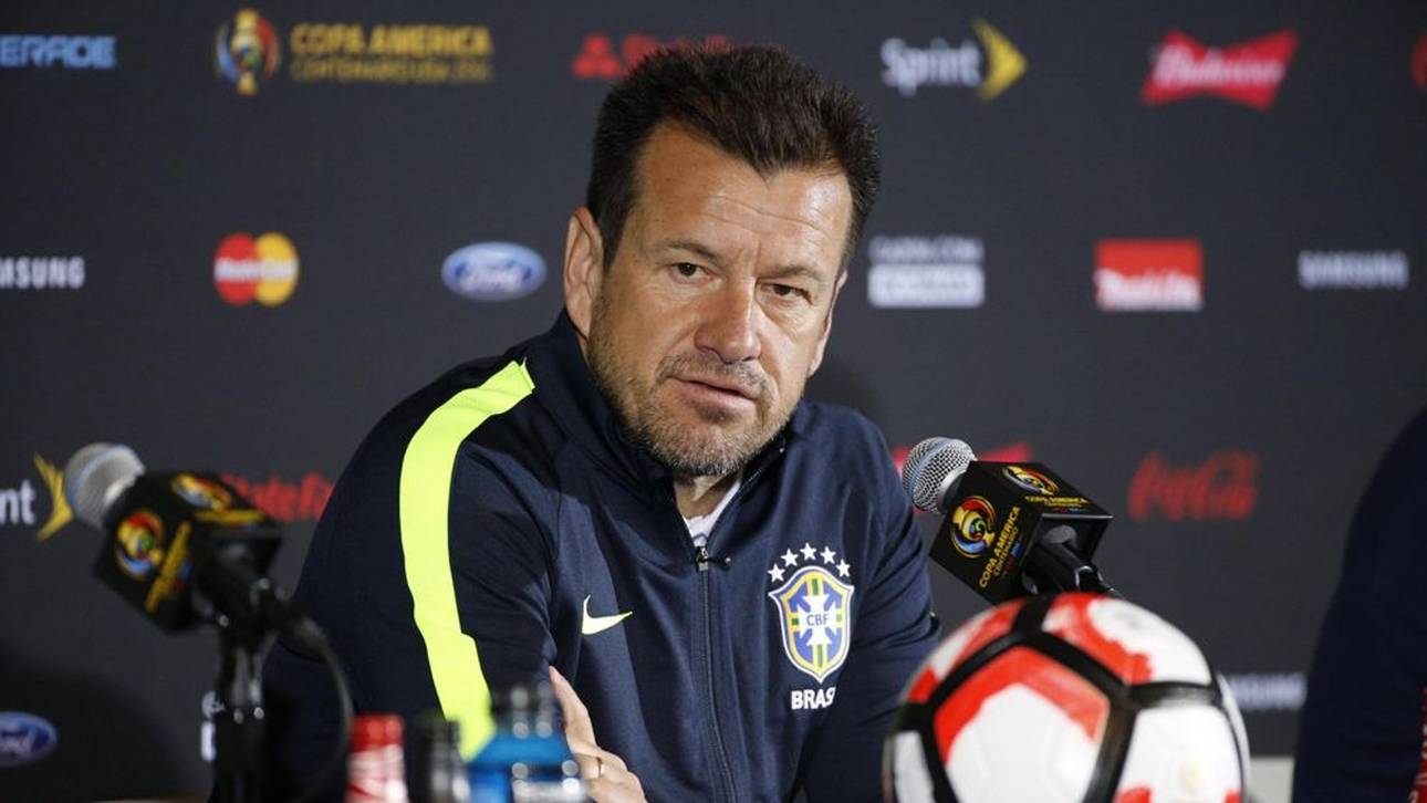 Brasilien-Legende Carlos Dunga überlegt einen schweren Autounfall