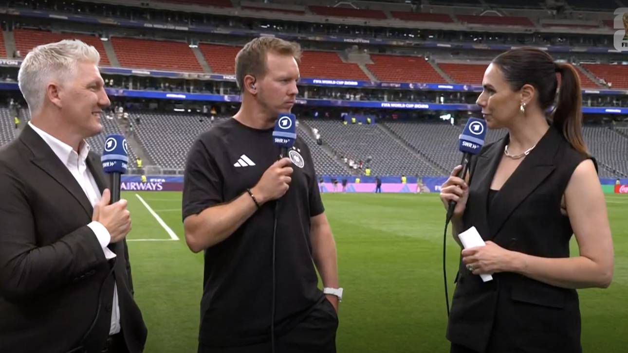 Vor und nach der Partie zeigte sich Nagelsmann im deutschen Adidas-Shirt