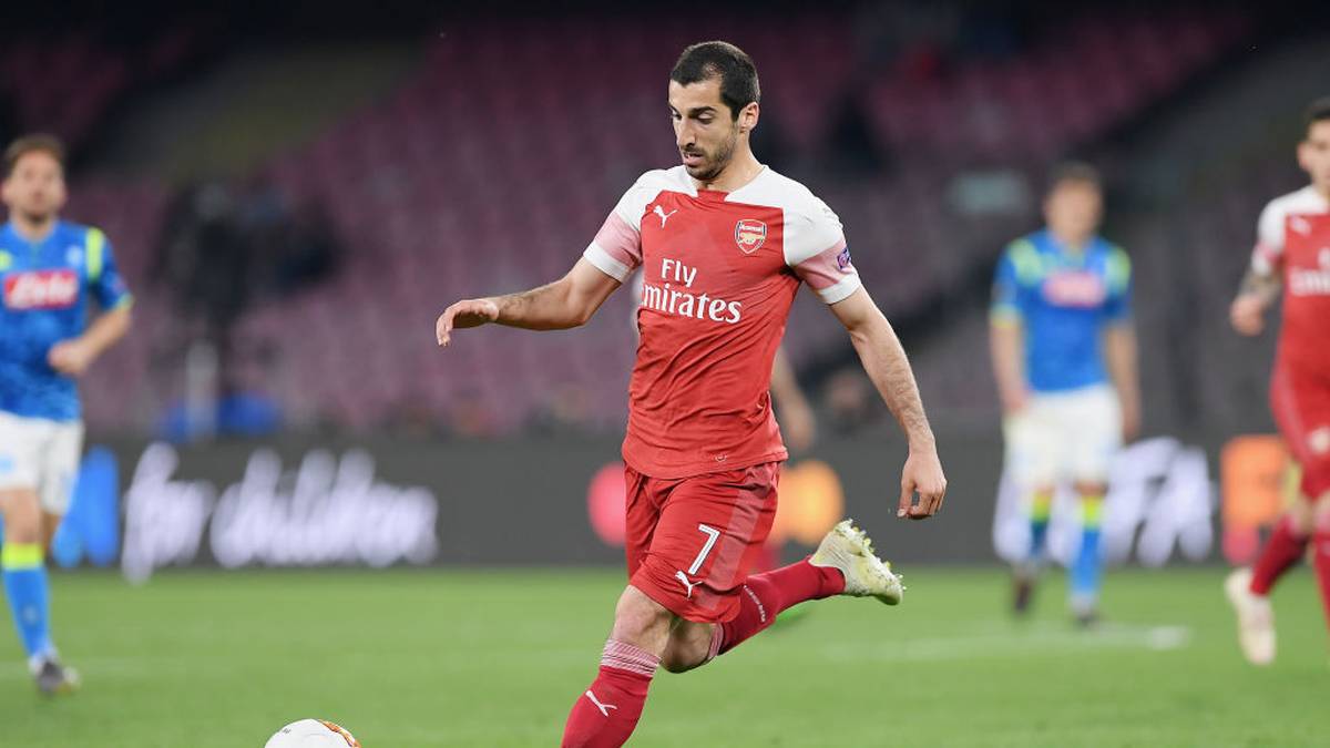 In London besitzt Mkhitaryan noch einen Vertrag bis 2021. 2016 war er für 42 Millionen Euro zu Manchester United gewechselt - ehe er 2018 für 34 Millionen Euro zu Arsenal ging