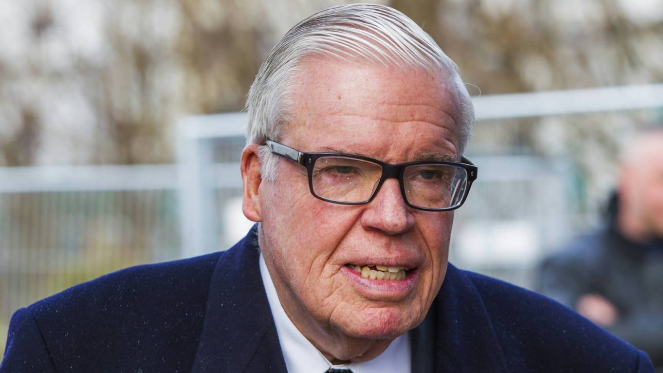 Kühne freut sich über HSV-Entwicklung