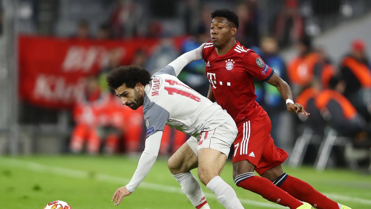 MOHAMED SALAH: Liverpools Torjäger reibt sich in der ersten Halbzeit komplett in Zweikämpfen auf, ist fast mehr am eigenen als am gegnerischen Strafraum aktiv. Erste starke Offensivszene direkt nach der Halbzeit, zielt aber zu zentral. Hat bei der Flanke zum 3:1 das Auge für Mane. Läuft der Form der Vorsaison aber weiter hinterher. SPORT1-Note: 3