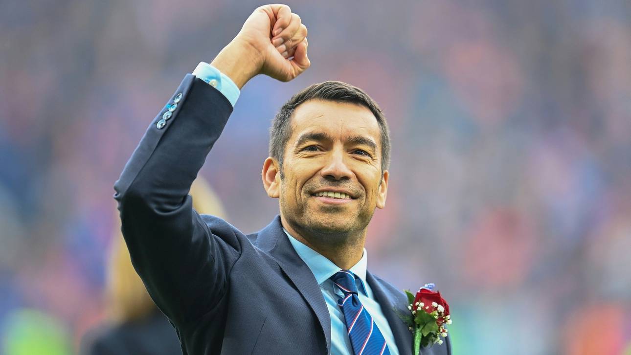 Türkei: van Bronckhorst neuer Trainer bei Besiktas