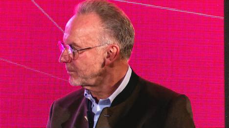 Der Vorstandsboss des FC Bayern stichelt gegen Ex-Coach Niko Kovac und lobt gleichzeitig Hansi Flick.