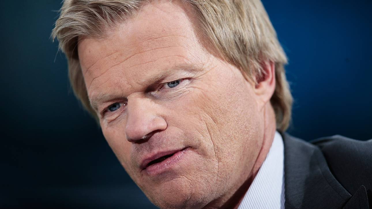 Oliver Kahn schaut nachdenklich