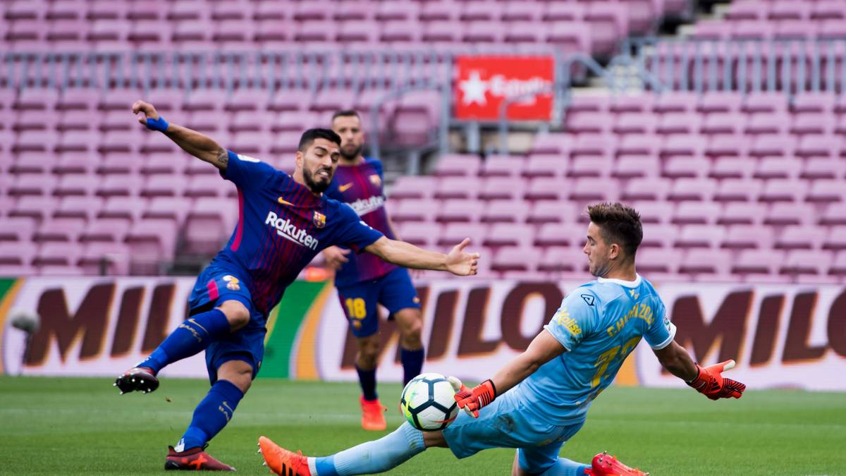 PLATZ 9 - LUIS SUAREZ (31/Uruguay/FC Barcelona): Nach holprigem Start und "nur" sechs Treffern in elf Liga-Spielen weiß der "Uru" wieder, wo das gegnerische Tor steht: 20 Tore und sechs Vorlagen in 22 Partien sind Werte, die seiner Klasse wieder entsprechen