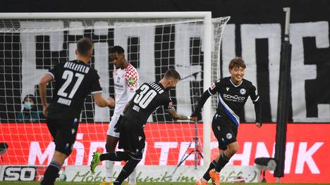 Ritsu Doan (r.) erzielte das 2:0 für Arminia Bielefeld gegen Mainz 05