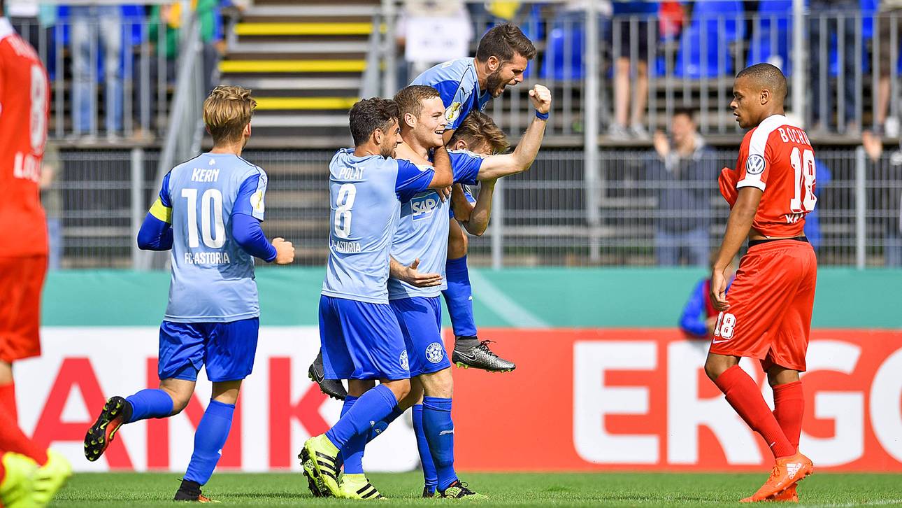 Bochum blamiert, Union im Glück