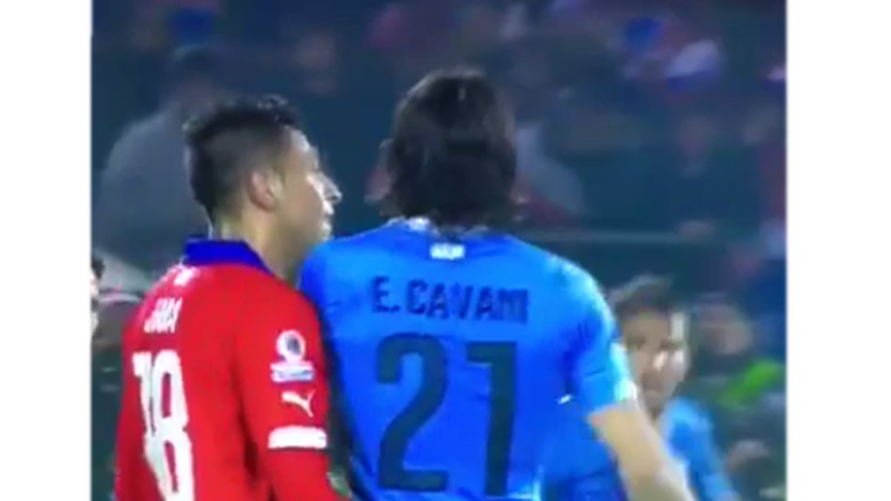 Jara: Cavani hat mich beleidigt