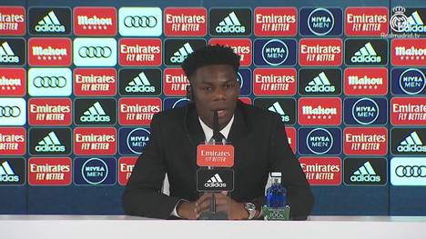 Aurélien Tchouaméni wechselt für knapp 100 Millionen Euro zu Real Madrid. Bei seiner Vorstellung verrät er, dass Kylian Mbappé ihn nach Paris locken wollte.
