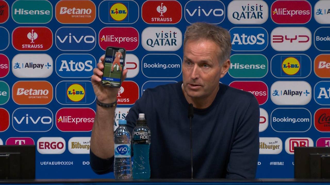 Presse: „Vom Helden zum Bösewicht“