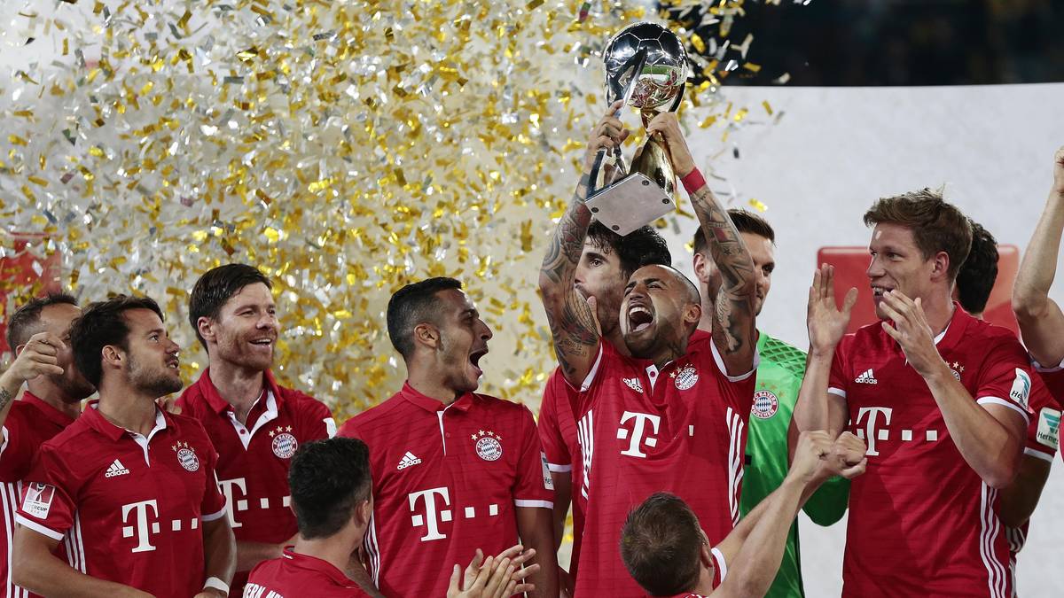 Die Bayern gewinnen 2:0 und holen sich den Supercup