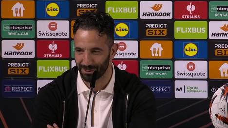 United-Coach Ruben Amorim nahm die Spekulationen um seine Zukunft vor dem EL-Finale gegen die Spurs mit Humor, nachdem United-Kapitän Bruno Fernandes andeutete, der 40-Jährige stehe unter Druck.