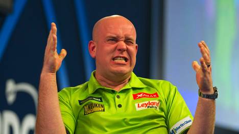 DARTS-GBR-WORLD