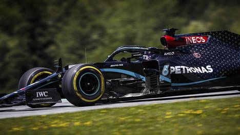 Lewis Hamilton ist in seinem Mercedes aktuell nicht ganz so schnell wie die Spitze