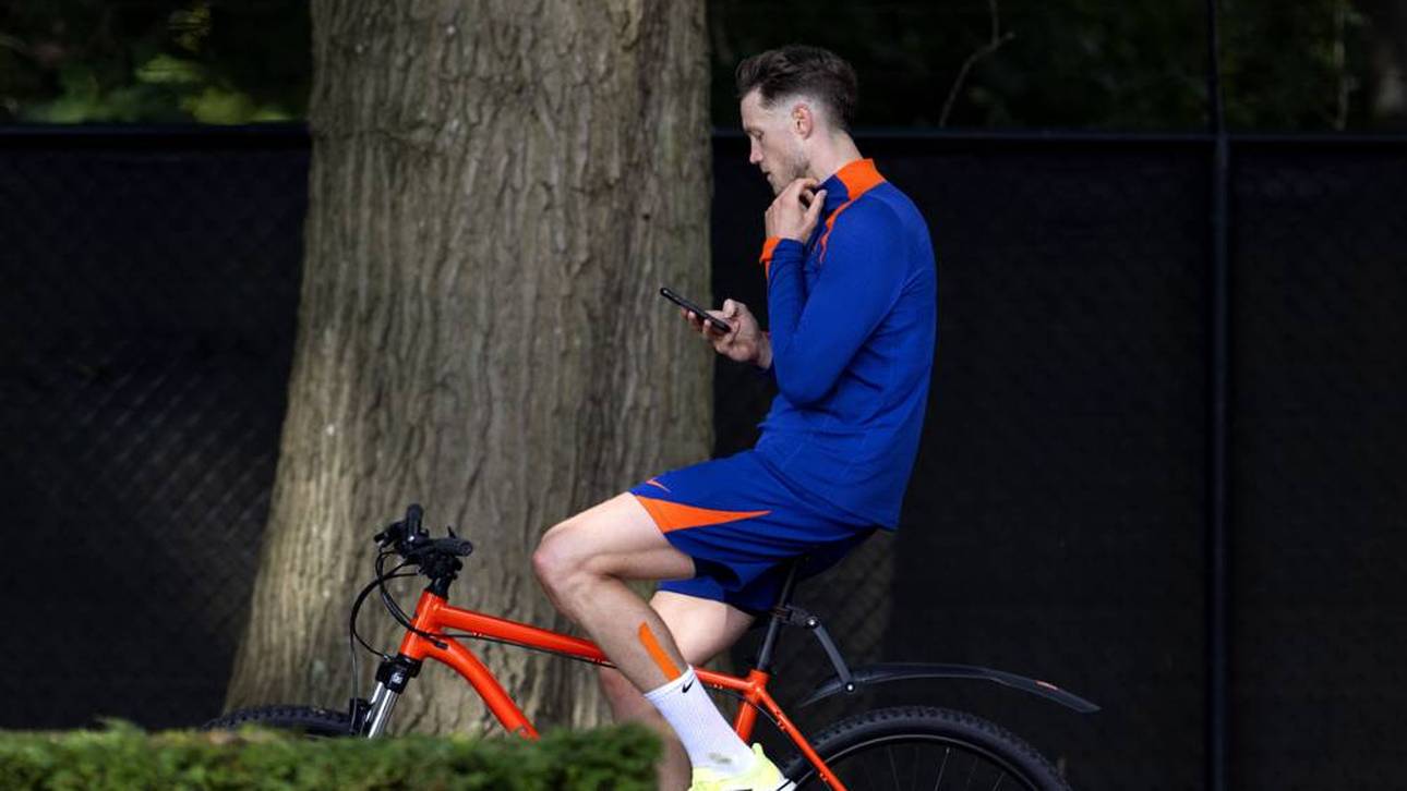 Wout Weghorst verlässt wütend das Training