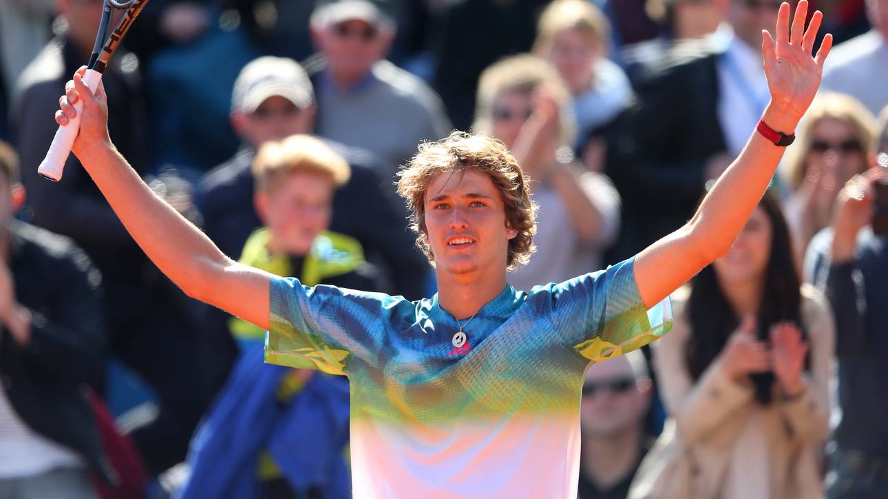 Zverev kämpft sich ins Halbfinale