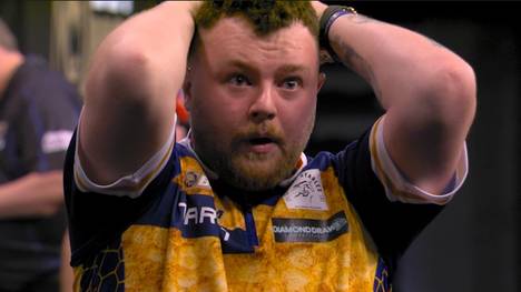 Josh Rock wirft den ersten 9-Darter der aktuellen Premier League Saison und das auch noch vor heimischen Publikum in Belfast.