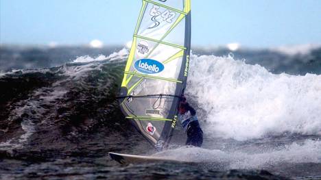 Victor Fernandez ist neuer Windsurf-Weltmeister 